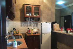 公寓 2-комн 46 m² - 阿斯兰·阿巴希泽将军, Batumi