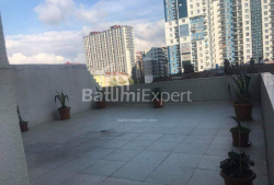 公寓 3-комн 168 m² - 祖拉巴戈尔吉拉泽, Batumi