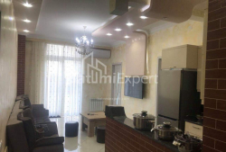 公寓 3-комн 168 m² - 祖拉巴戈尔吉拉泽, Batumi