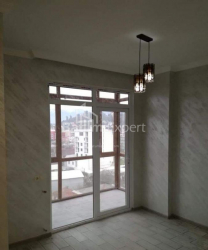 公寓 3-комн 80 m² - 佩特拉梅利什维利, Batumi