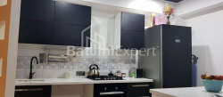公寓 3-комн 77 m² - 帕纳瓦兹国王, Batumi