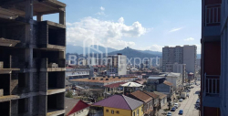 公寓 60 平方米的公寓 - 治安官 Khimshiashvili, Batumi, 佐治亚州。