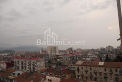 公寓 3-комн 69 m² - 尤里耶夫斯卡娅, Batumi