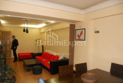 公寓 3-комн 69 m² - 尤里耶夫斯卡娅, Batumi