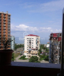 公寓 3-комн 55 m² - 尼科·皮罗斯马尼, Batumi