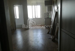 公寓 2-комн 35 m² - 伊凡·贾瓦希什维利, Batumi