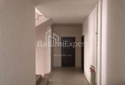 公寓 4-комн 119 m² - 尤里耶夫斯卡娅, Batumi