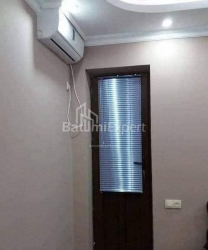 公寓 3-комн 65 m² - 治安官 Khimshiashvili, Batumi