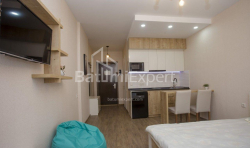 公寓 1-комн 28 m² - 治安官 Khimshiashvili, Batumi