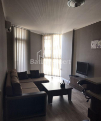 公寓 3-комн 67 m² - 优素福·科巴拉泽, Batumi