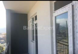 公寓 3-комн 65 m² - 尤里耶夫斯卡娅, Batumi
