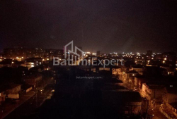 公寓 3-комн 48 m² - 佩特拉梅利什维利, Batumi