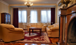 公寓 6-комн 140 m² - 尤里耶夫斯卡娅, Batumi