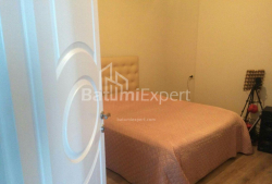公寓 3-комн 73 m² - 优素福·科巴拉泽, Batumi