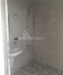 公寓 1-комн 31 m² - 尤里耶夫斯卡娅, Batumi