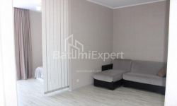 公寓 3-комн 65 m² - 沙尔瓦·伊纳萨里泽, Batumi