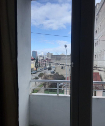公寓 72 平方米的公寓 - 佩特拉梅利什维利, Batumi, 佐治亚州。