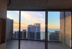 公寓 4-комн 103 m² - 尼科·皮罗斯马尼, Batumi