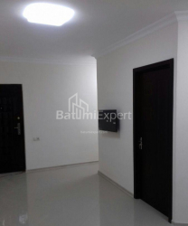 公寓 2-комн 37 m² - 优素福·科巴拉泽, Batumi