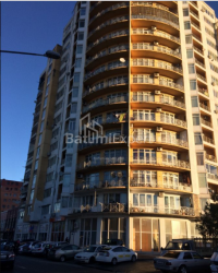 公寓 3-комн 72 m² - 米哈伊尔·莱蒙托夫, Batumi