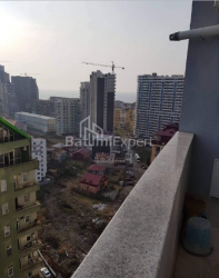 公寓 3-комн 68 m² - 优素福·科巴拉泽, Batumi