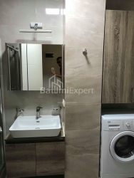 公寓 1-комн 34 m² - 治安官 Khimshiashvili, Batumi