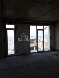 公寓 59.5 平方米的公寓 - 治安官 Khimshiashvili, Batumi, 佐治亚州。