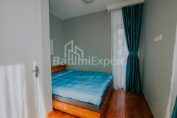 公寓 3-комн 73.1 m² - 治安官 Khimshiashvili, Batumi