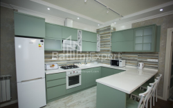 公寓 3-комн 73 m² - 尼科·皮罗斯马尼, Batumi
