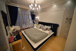 公寓 3-комн 84 m² - 鲁斯塔韦利, Batumi