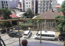 公寓 3-комн 70 m² - 亚历山德拉卡兹贝吉, Batumi