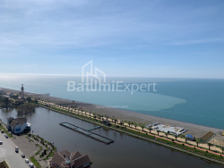 公寓 1-комн 32.2 m² - 治安官 Khimshiashvili, Batumi