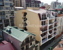 公寓 60.8 平方米的公寓 - 伊斯拉菲拉·金查拉泽, Batumi, 佐治亚州。