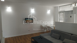 公寓 3-комн 82 m² - 亚历山德拉·普希金, Batumi