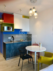 公寓 1-комн 28 m² - 治安官 Khimshiashvili, Batumi