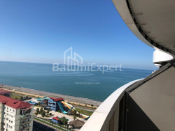 公寓 29 平方米的公寓 - 优素福·科巴拉泽, Batumi, 佐治亚州。