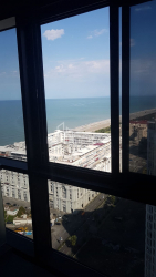 公寓 28.5 平方米的公寓 - 治安官 Khimshiashvili, Batumi, 佐治亚州。