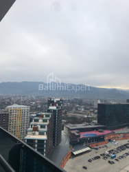 公寓 30 平方米的公寓 - 治安官 Khimshiashvili, Batumi, 佐治亚州。