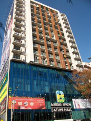 公寓 3-комн 79 m² - 祖拉巴戈尔吉拉泽, Batumi