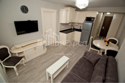 公寓 2-комн 50 m² - 治安官 Khimshiashvili, Batumi