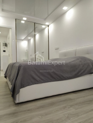 公寓 3-комн 75 m² - 尼科·皮罗斯马尼, Batumi