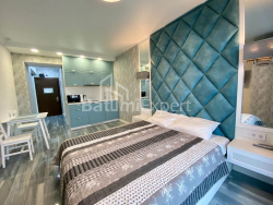 公寓 1-комн 28 m² - 治安官 Khimshiashvili, Batumi