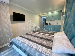 公寓 1-комн 28 m² - 治安官 Khimshiashvili, Batumi