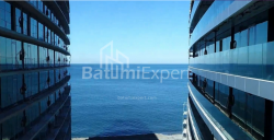 公寓 90 平方米的公寓 - 莱赫和玛丽亚·卡钦斯基, Batumi, 佐治亚州。