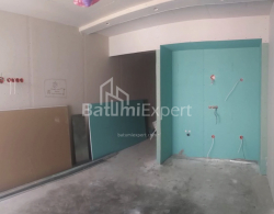 公寓 1-комн 30 m² - 治安官 Khimshiashvili, Batumi