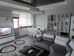公寓 4-комн 140 m² - 塞利玛·希姆希亚什维利, Batumi
