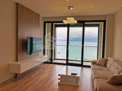 公寓 3-комн 64 m² - 鲁斯塔韦利, Batumi