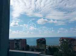 公寓 74 平方米的公寓 - 沙尔瓦·伊纳萨里泽, Batumi, 佐治亚州。