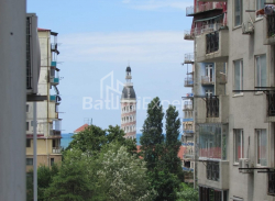 公寓 32 平方米的公寓 - 尼科·皮罗斯马尼, Batumi, 佐治亚州。