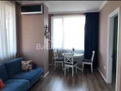 公寓 3-комн 72 m² - 尼科·皮罗斯马尼, Batumi